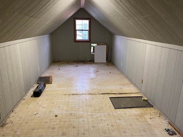 1683 Nola Road Northeast Brookhaven, MS 39601 - Photo 34 of 46 Room above garage