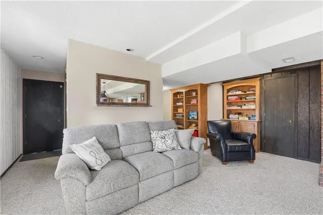 $415,000 | 12804 East 57th Street, Kansas City, MO 64133