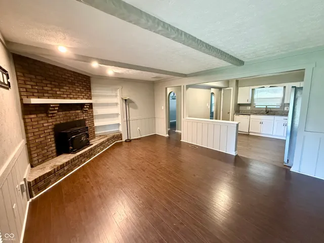 $299,900 | 1713 Sycamore Drive, Plainfield, IN 46168