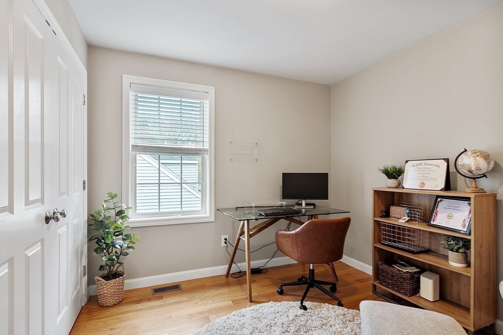 10 Line Road, Unit A Wakefield, MA 01880 - Photo 11 of 20 Gallery Image 11