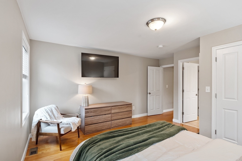 10 Line Road, Unit A Wakefield, MA 01880 - Photo 13 of 20 Gallery Image 13