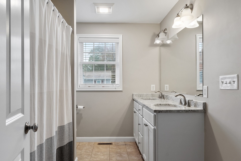 10 Line Road, Unit A Wakefield, MA 01880 - Photo 15 of 20 Gallery Image 15