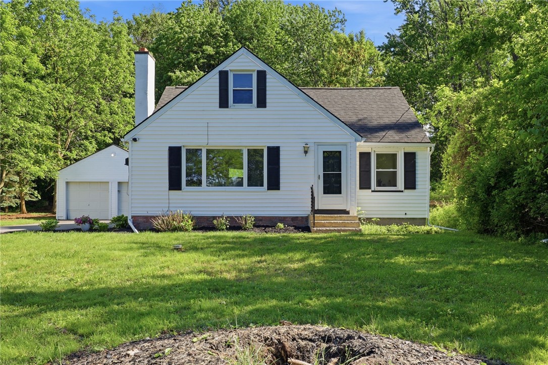 563 Holmes Road Greece, NY 14626 - Photo 1 of 24