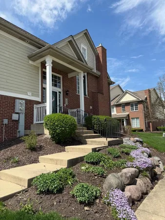 $409,000 | 10646 Gabrielle Lane, Orland Park, IL 60462