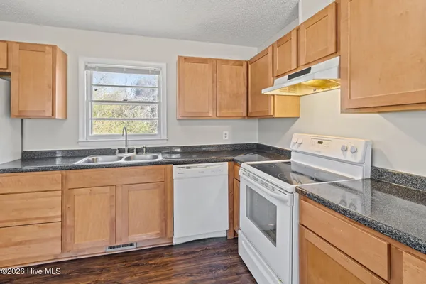 $190,000 | 144 Jupiter Trail, Jacksonville, NC 28546