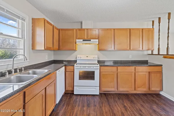 $190,000 | 144 Jupiter Trail, Jacksonville, NC 28546