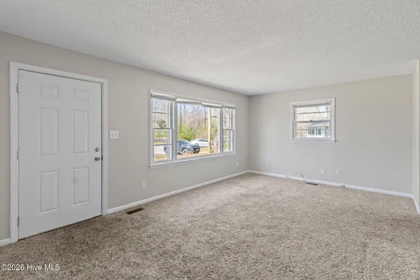 $190,000 | 144 Jupiter Trail, Jacksonville, NC 28546