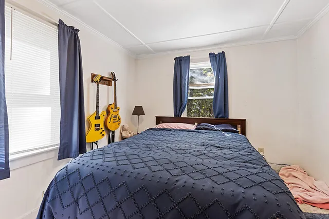 $259,900 | 10 Edgewood Street, Waterville, ME 04901