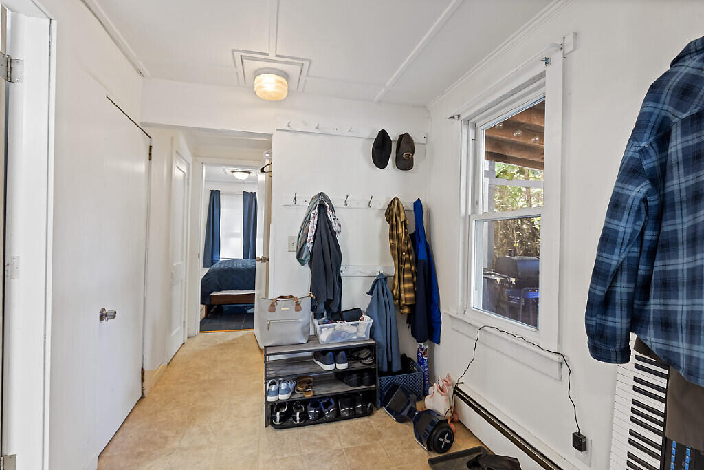 10 Edgewood Street Waterville, ME 04901 - Photo 36 of 64 36_BP5A0042_DxO_mls