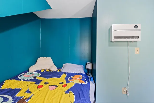 $259,900 | 10 Edgewood Street, Waterville, ME 04901