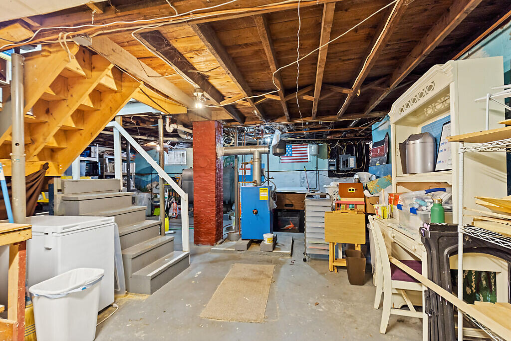 10 Edgewood Street Waterville, ME 04901 - Photo 56 of 64 56_BP5A0147_DxO_mls