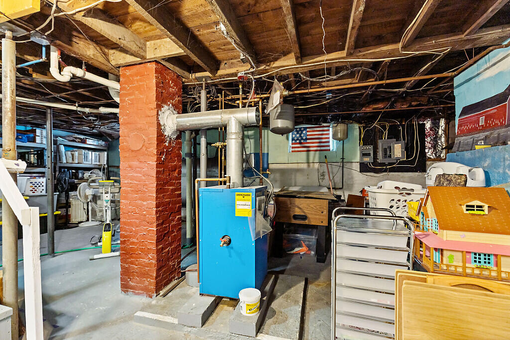 10 Edgewood Street Waterville, ME 04901 - Photo 57 of 64 57_BP5A0123_DxO_mls