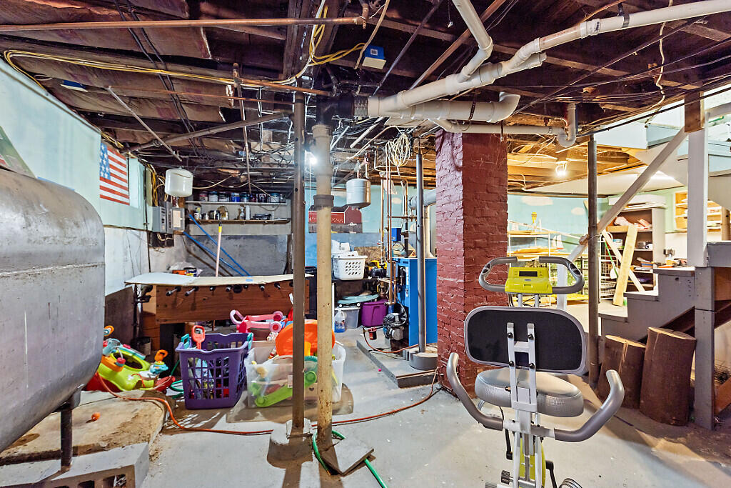 10 Edgewood Street Waterville, ME 04901 - Photo 59 of 64 59_BP5A0129_DxO_mls