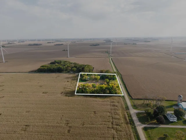 $380,000 | 68540 300th Street, Hartland, MN 56042