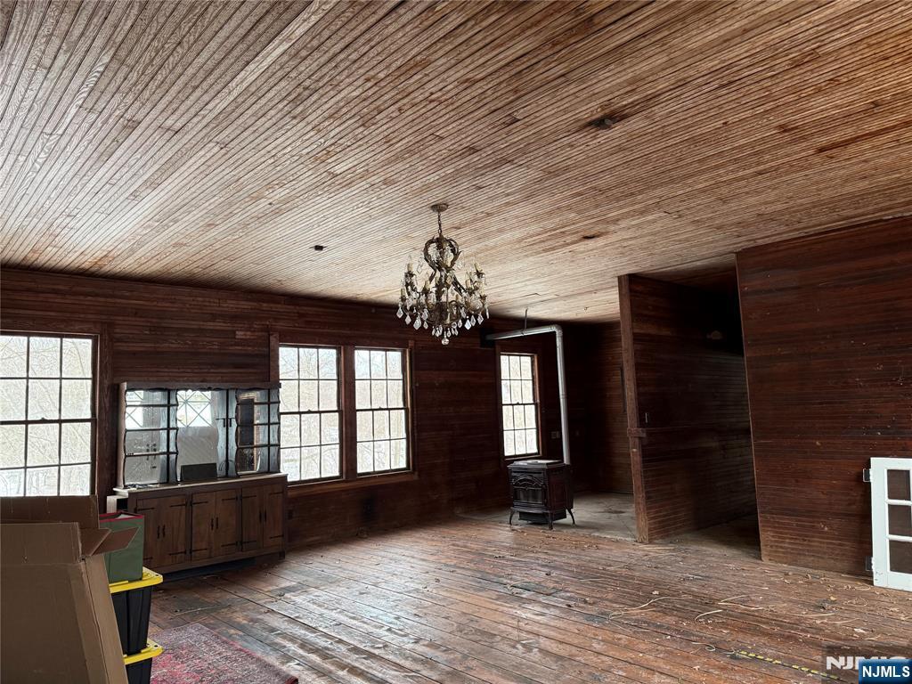 261 East Saddle River Road Saddle River, NJ 07458 - Photo 26 of 33