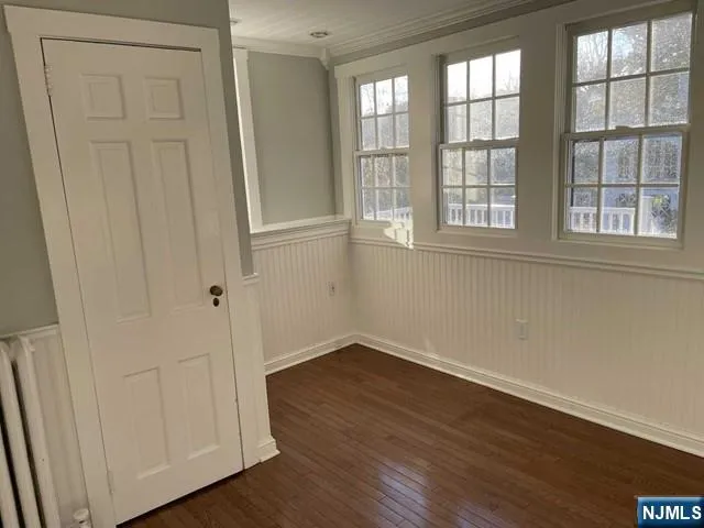 $1,400,000 | 261 East Saddle River Road, Saddle River, NJ 07458