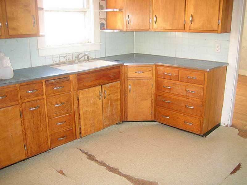 336 Bayview Road Penobscot, ME 04476 - Photo 4 of 17 Kitchen.