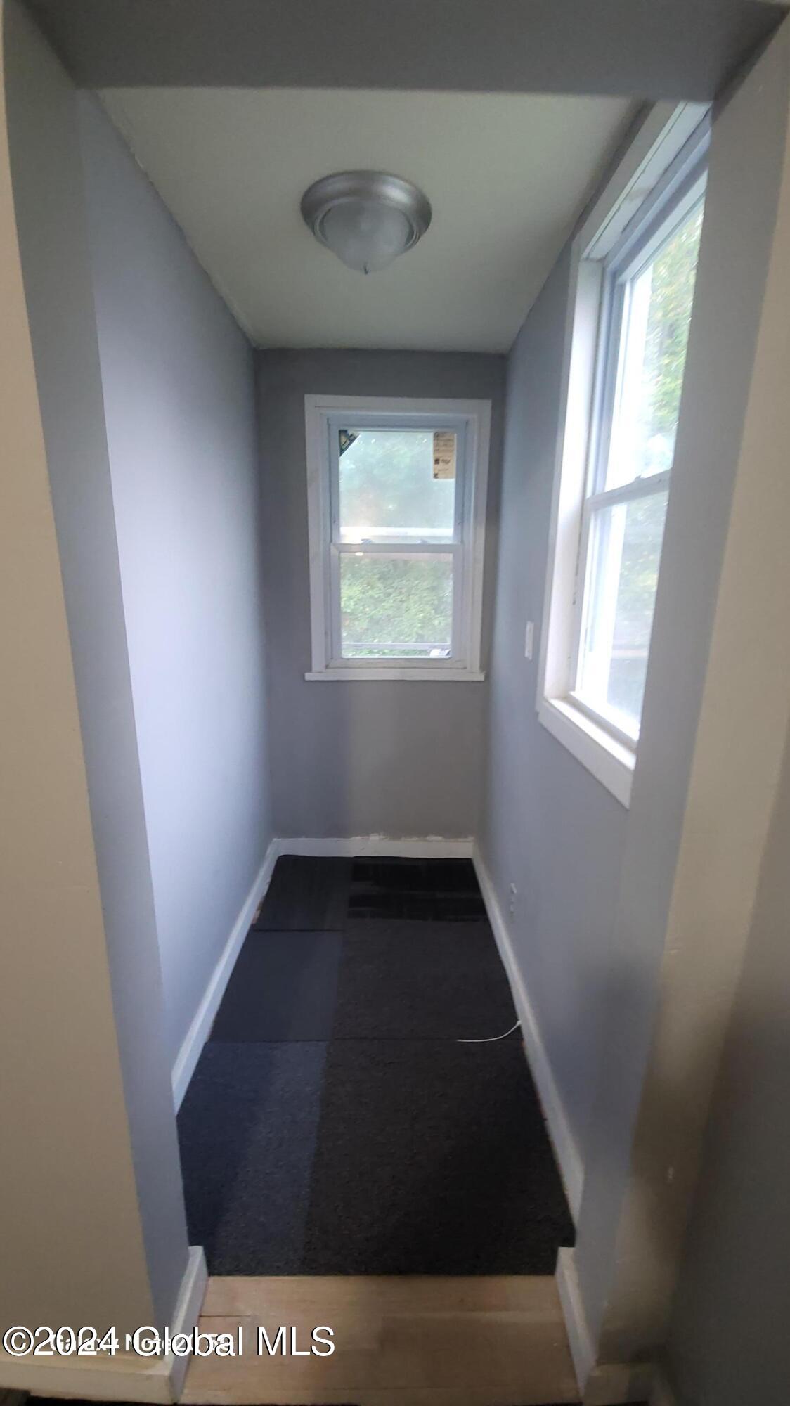 316 2nd Street Albany, NY 12206 - Photo 25 of 38 office/reading lounge