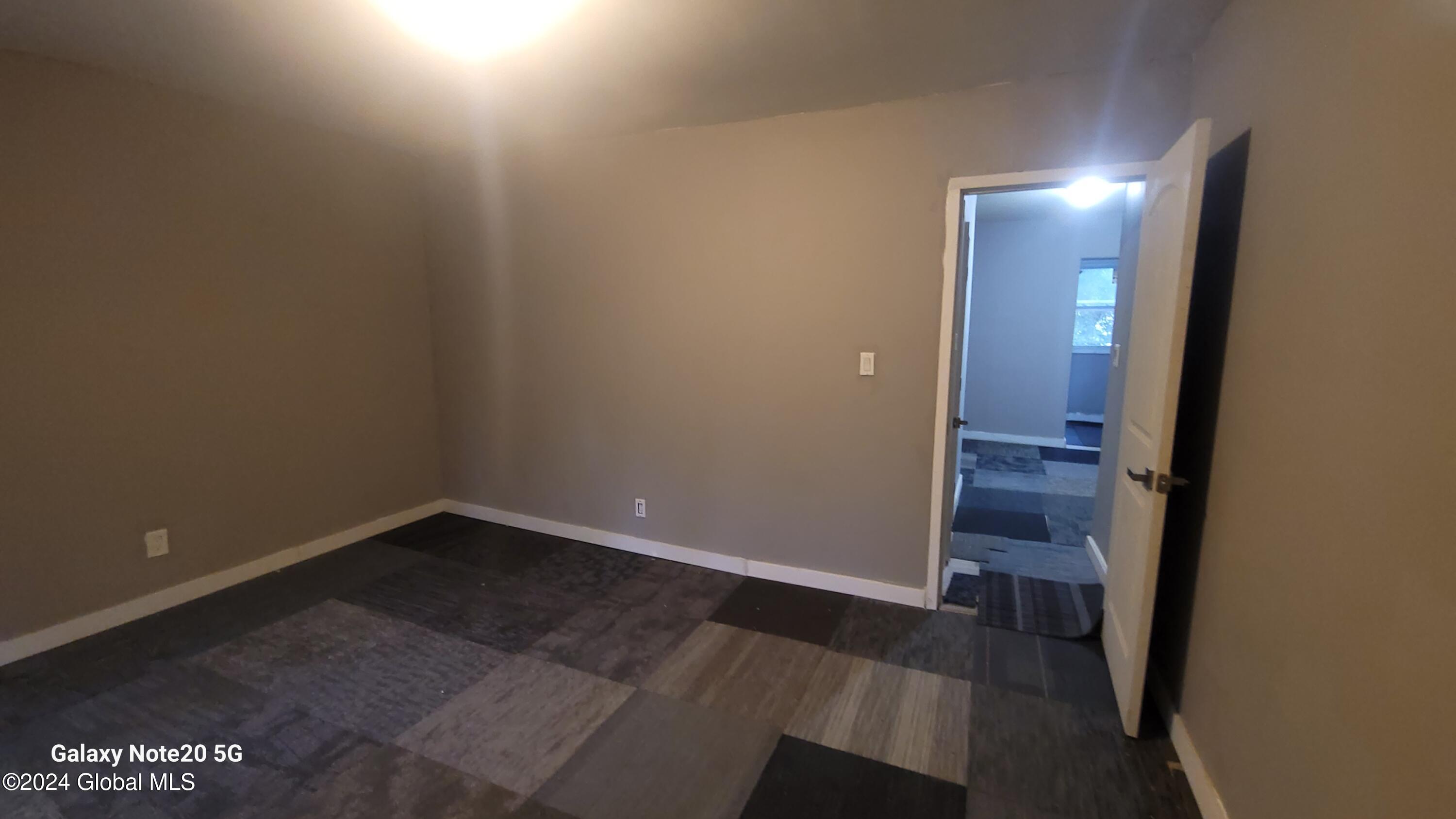 316 2nd Street Albany, NY 12206 - Photo 34 of 38 3rd bedroom 2nd flr