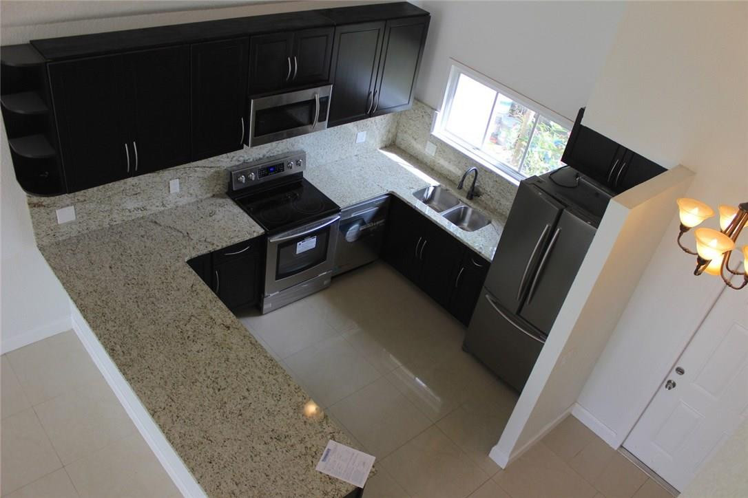 1698 Northwest 13th Street Boca Raton, FL 33486 - Photo 8 of 24 Photo 8