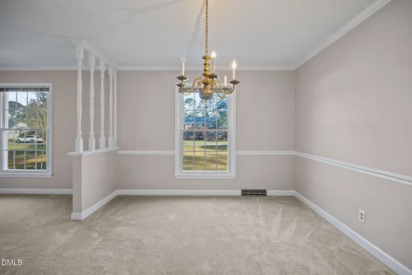 $2,000 | 200 East Pope Avenue, Kenly, NC 27542