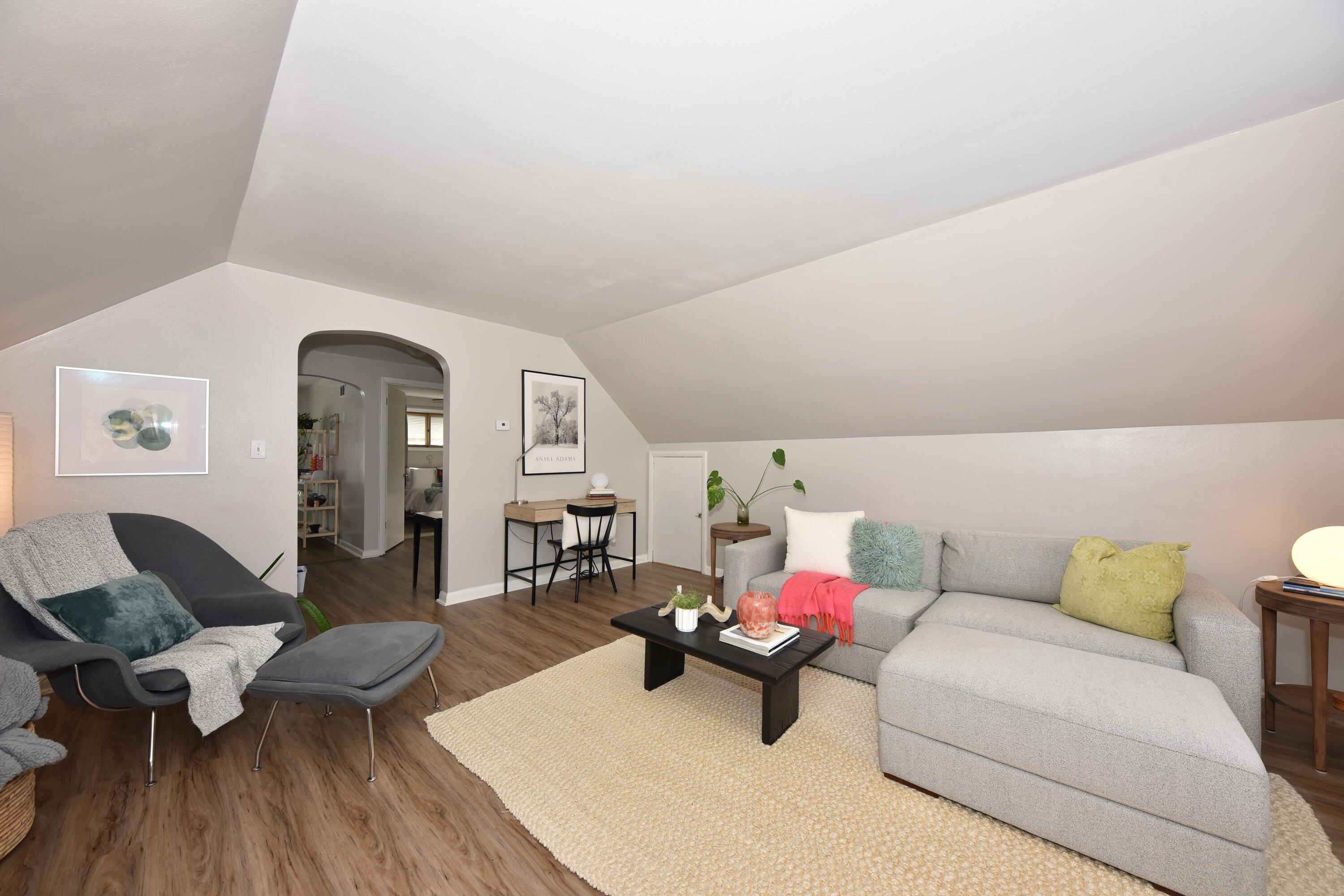 3370 South Howell Avenue, Unit 3372 Milwaukee, WI 53207 - Photo 18 of 38 Upper Living Room