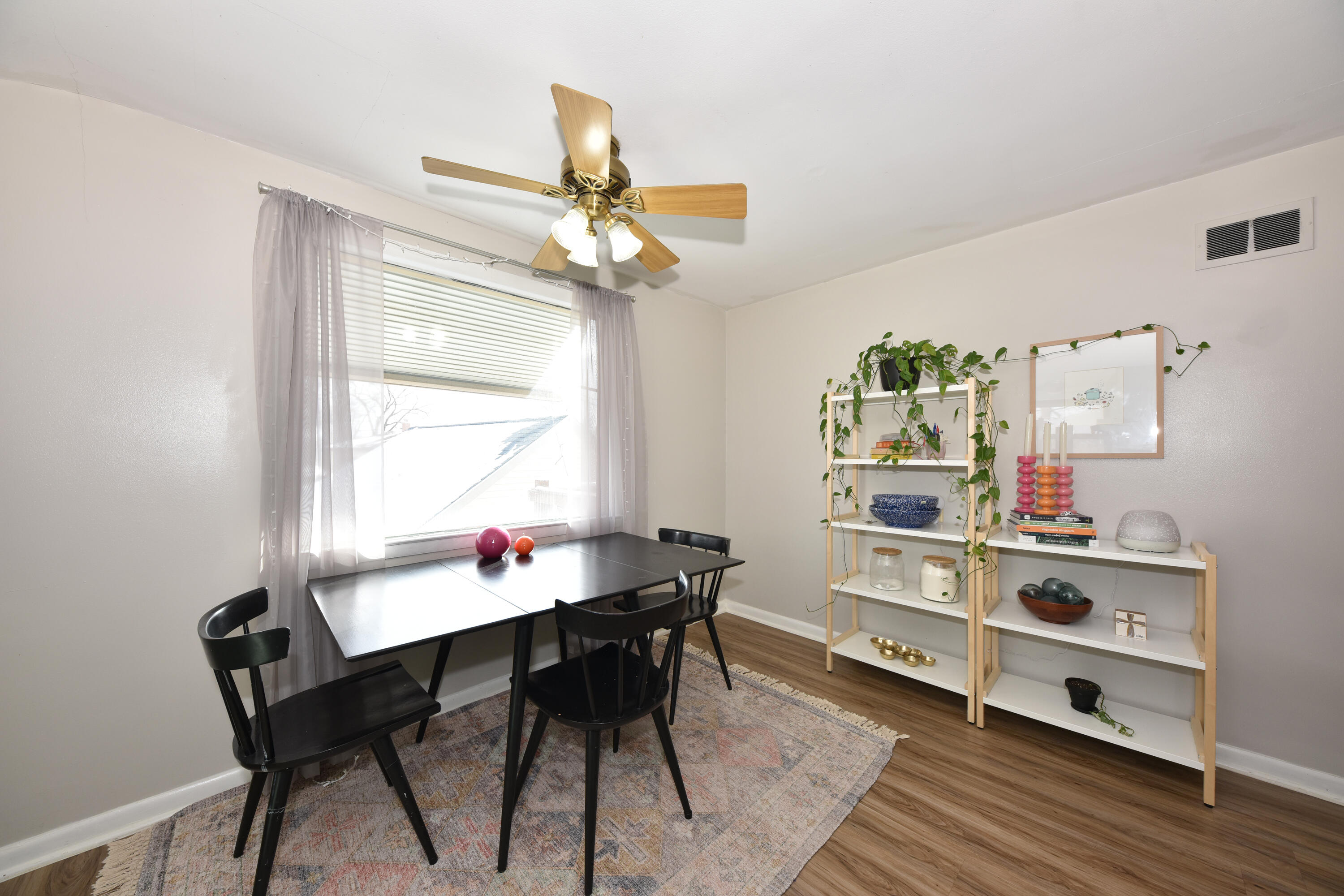 3370 South Howell Avenue, Unit 3372 Milwaukee, WI 53207 - Photo 22 of 38 Upper Kitchen