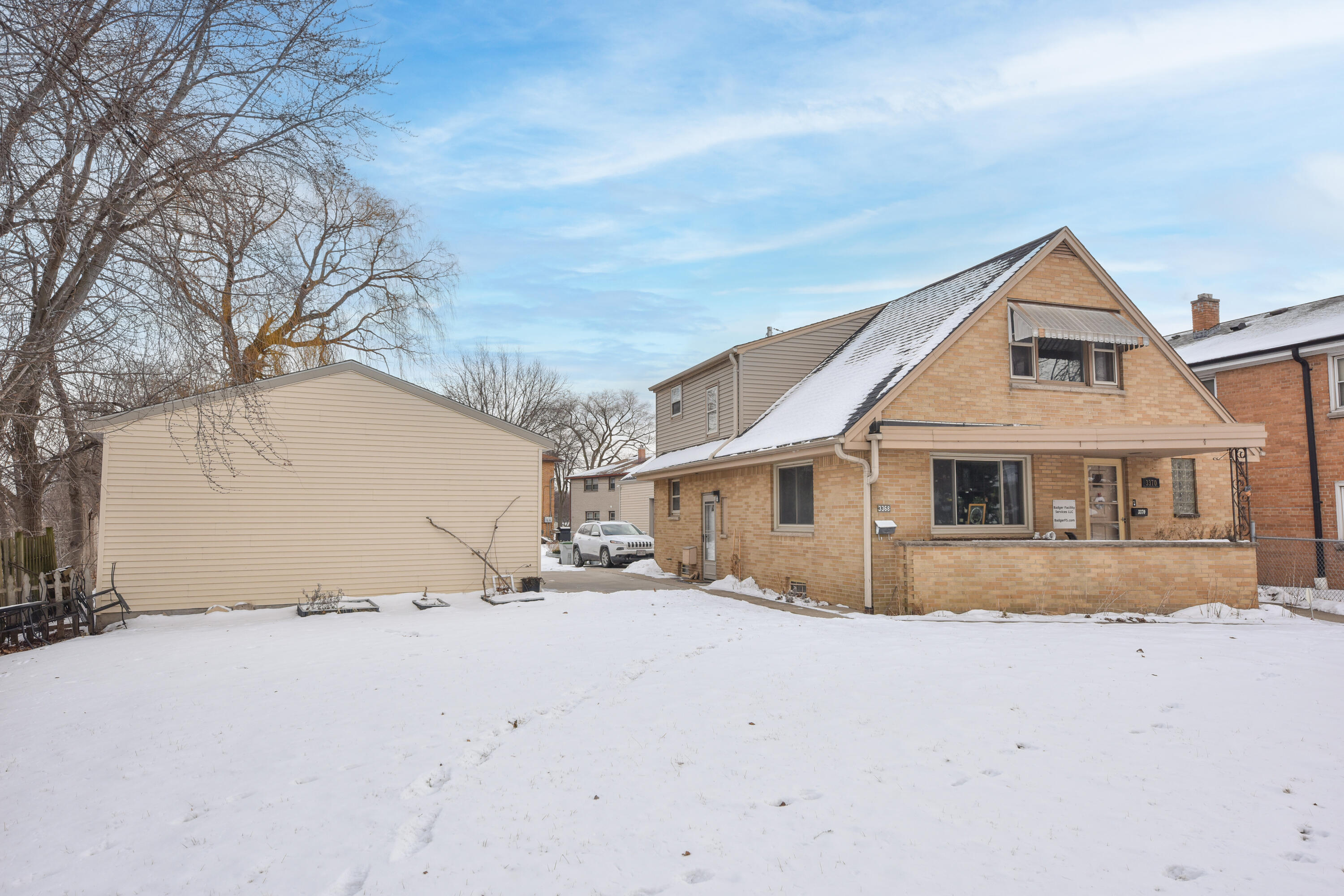 3370 South Howell Avenue, Unit 3372 Milwaukee, WI 53207 - Photo 4 of 38 Exterior