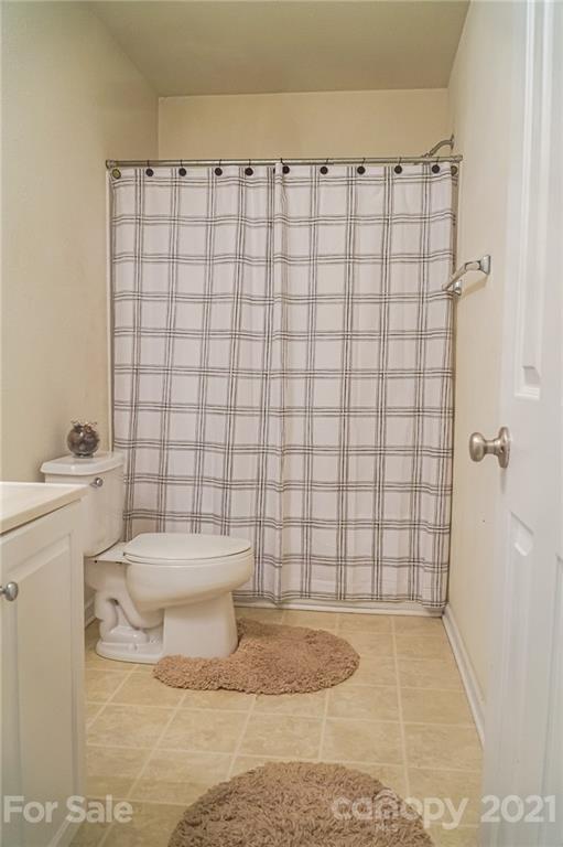 5127 Raspberry Knoll Drive Charlotte, NC 28208 - Photo 9 of 15 Gallery Image 9