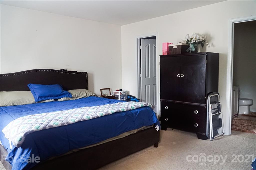 5127 Raspberry Knoll Drive Charlotte, NC 28208 - Photo 10 of 15 Gallery Image 10