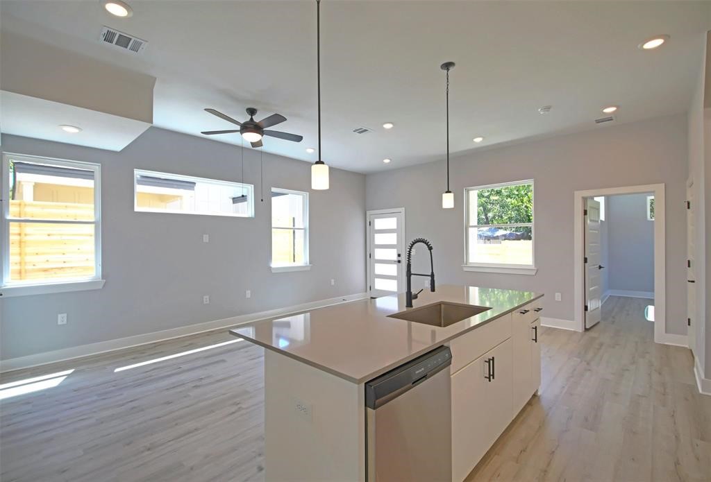 6002 Carnation Terrace, Unit 2 Austin, TX 78741 - Photo 7 of 14
