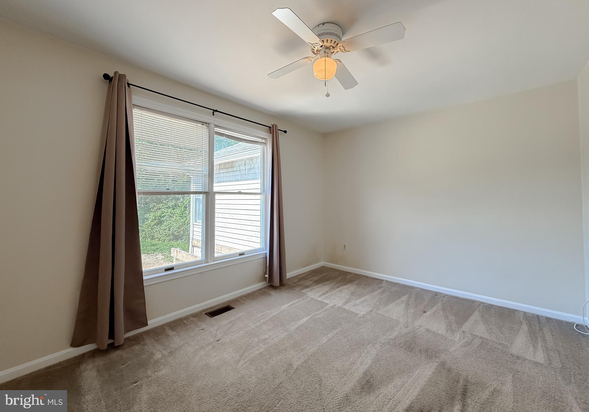 811 Cove Point Road Lusby, MD 20657 - Photo 23 of 48