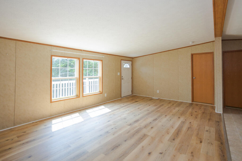 72 Fayette Corner Road Kents Hill, ME 04349 - Photo 18 of 62 taylor-kaminsky-photo-60
