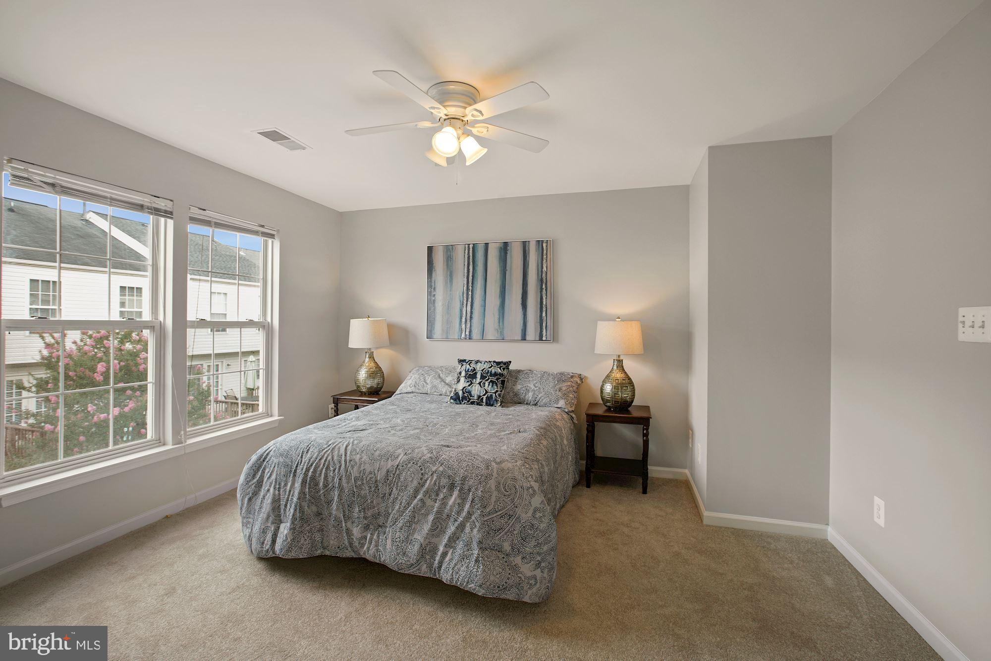 6383 Trips Way Springfield, VA 22150 - Photo 12 of 34