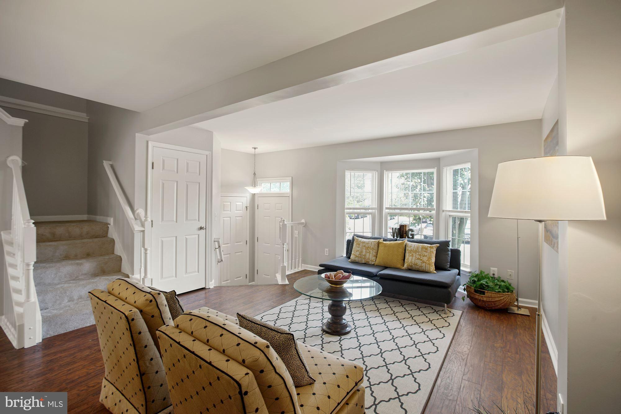 6383 Trips Way Springfield, VA 22150 - Photo 3 of 34