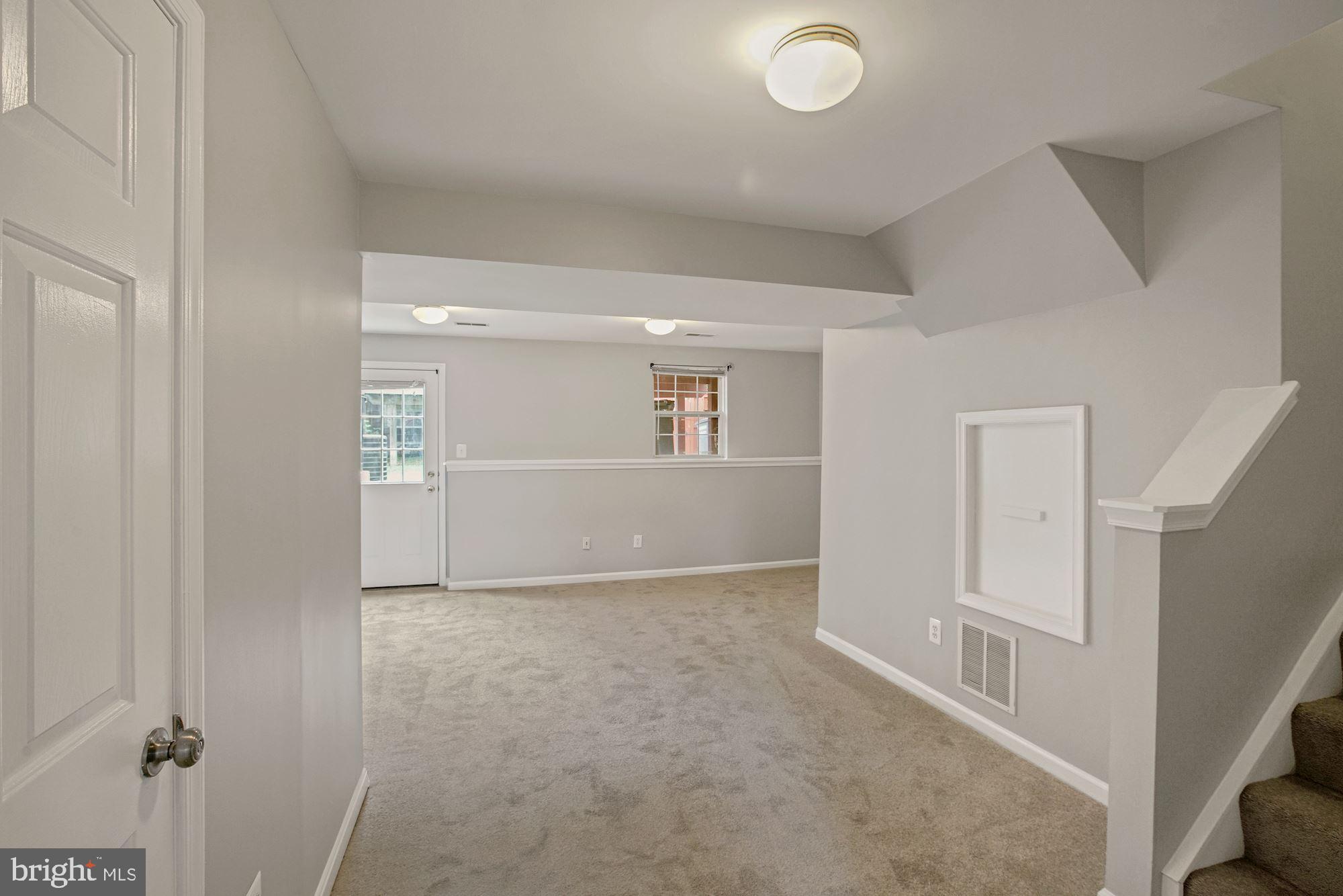 6383 Trips Way Springfield, VA 22150 - Photo 26 of 34