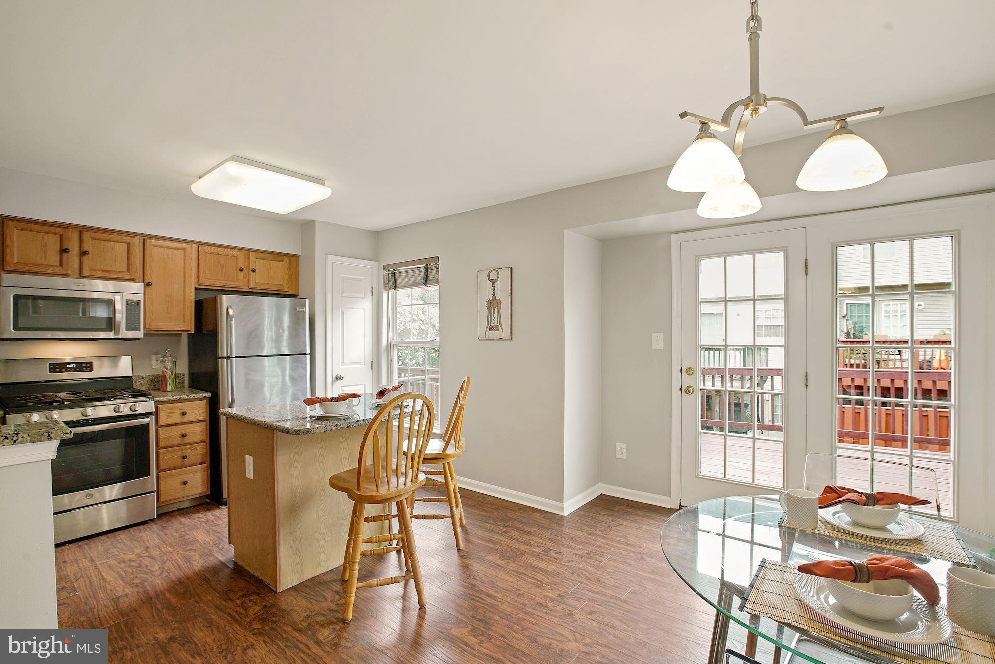6383 Trips Way Springfield, VA 22150 - Photo 5 of 34