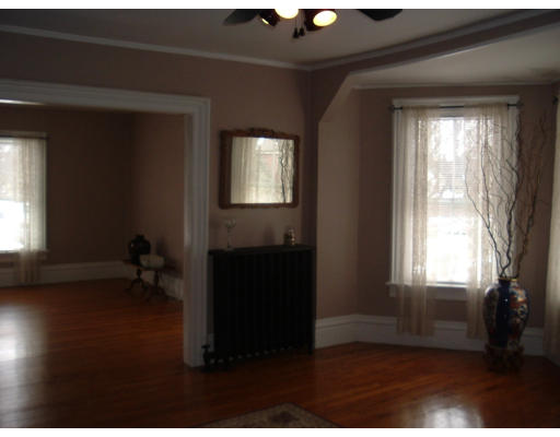165-167 Sumner Avenue Springfield, MA 01108 - Photo 3 of 6 Gallery Image 3