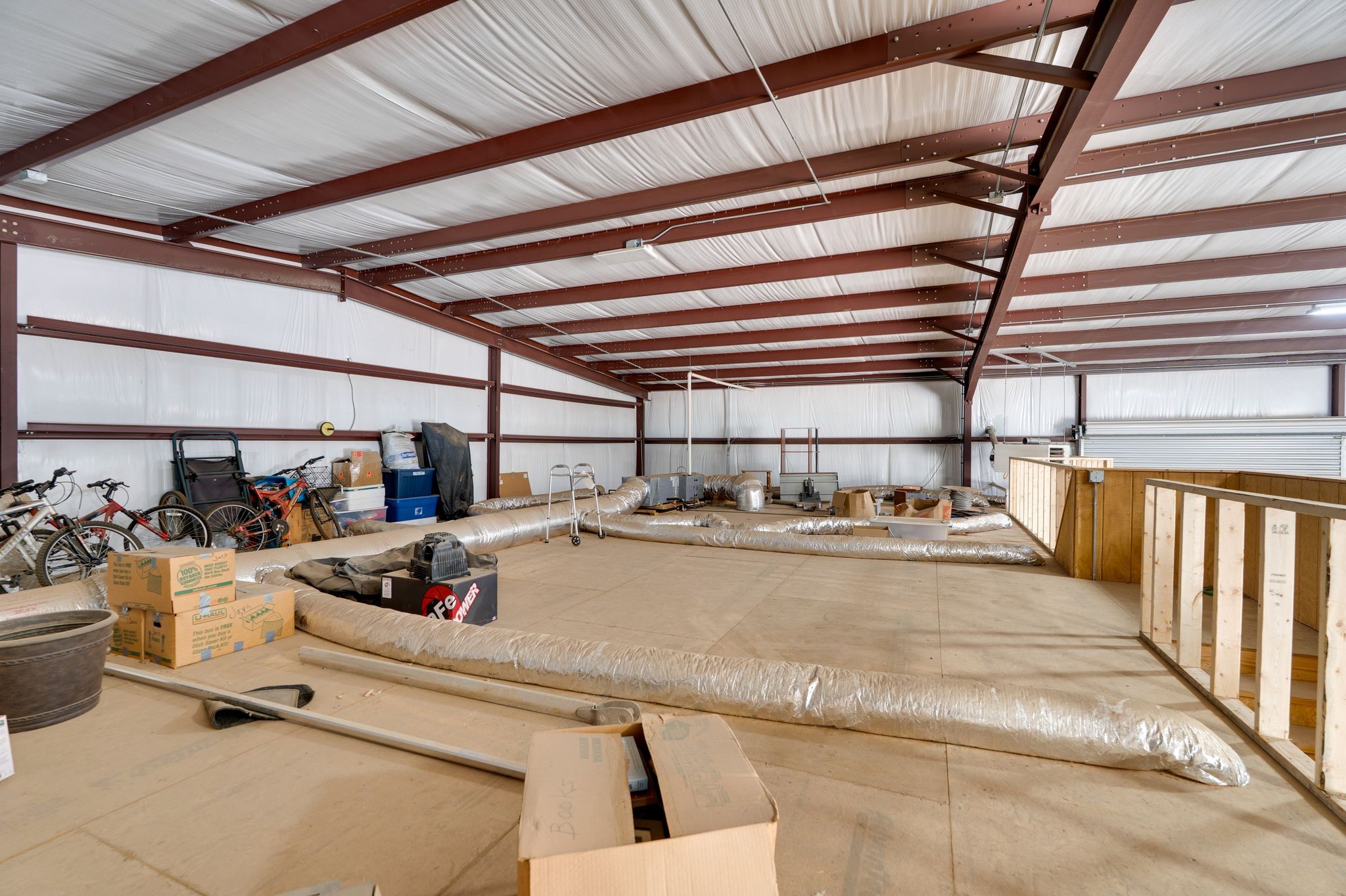 1087 Aedc Road Winchester, TN 37398 - Photo 12 of 28 a view of a room with gym equipment