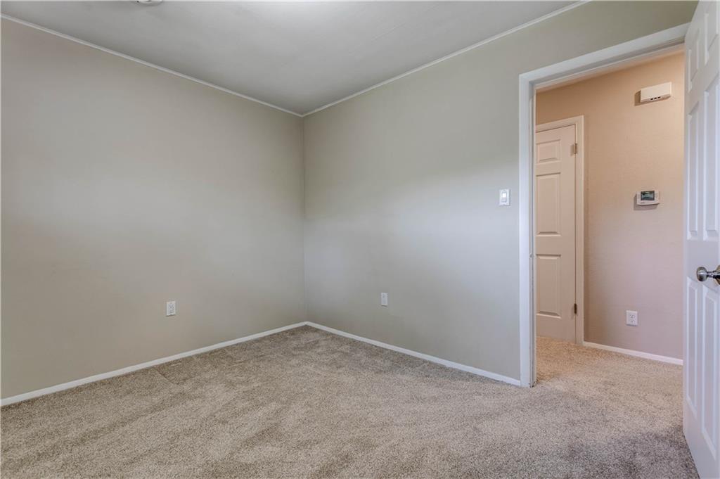 916 East Ridge Avenue Conway, PA 15027 - Photo 19 of 24 Gallery Image 19