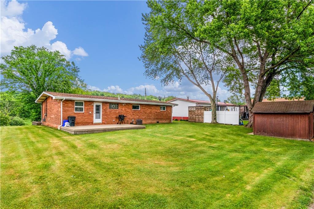 916 East Ridge Avenue Conway, PA 15027 - Photo 23 of 24 Gallery Image 23