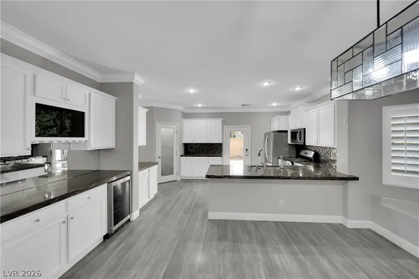 $3,500 | 5017 Lower Falls Court, Las Vegas, NV 89141