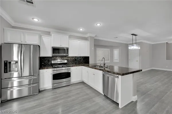 $3,500 | 5017 Lower Falls Court, Las Vegas, NV 89141