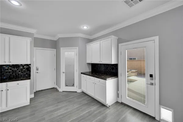 $3,500 | 5017 Lower Falls Court, Las Vegas, NV 89141