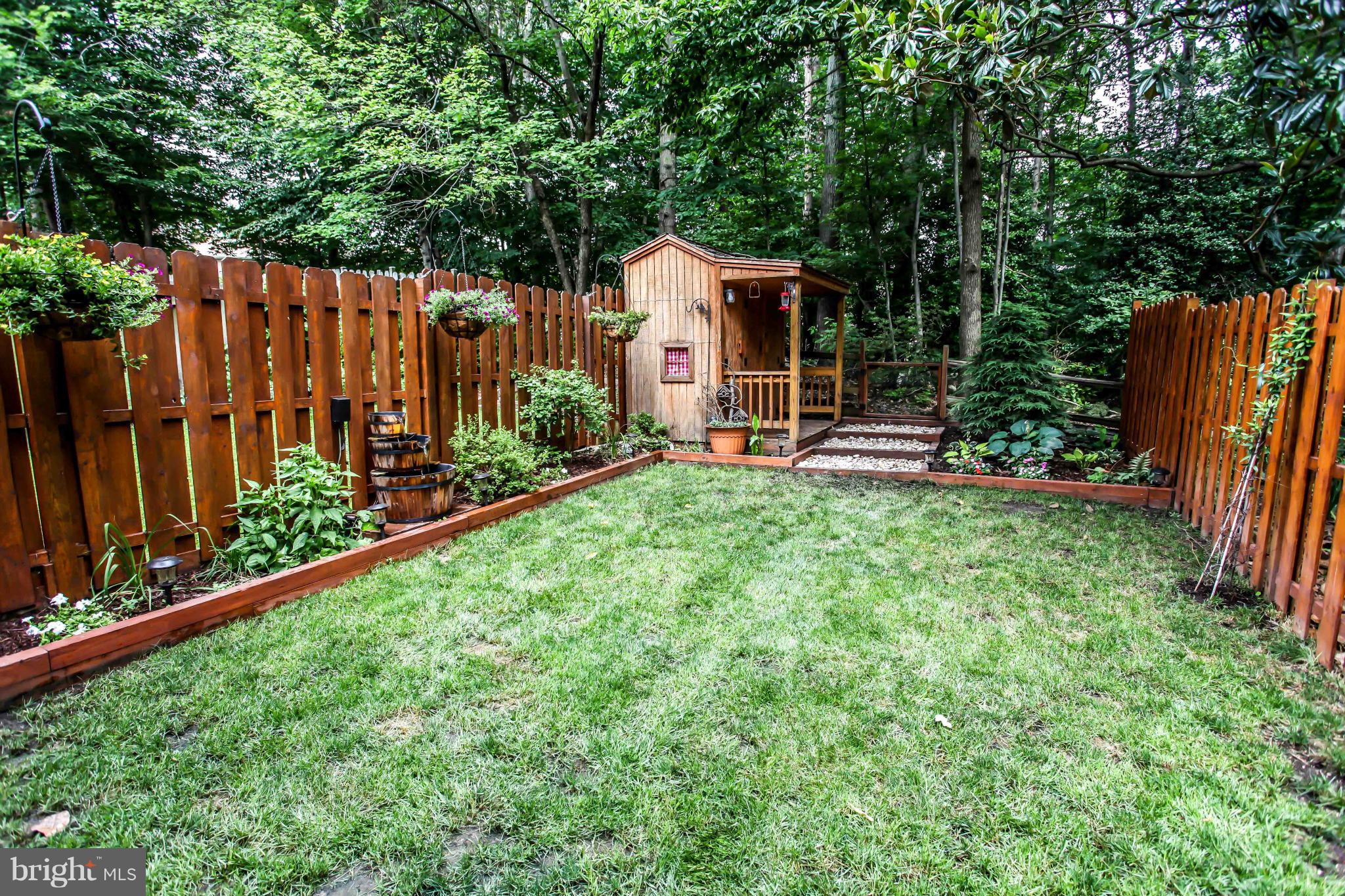 7964 Pebble Brook Court Springfield, VA 22153 - Photo 23 of 27 Exterior (Rear)