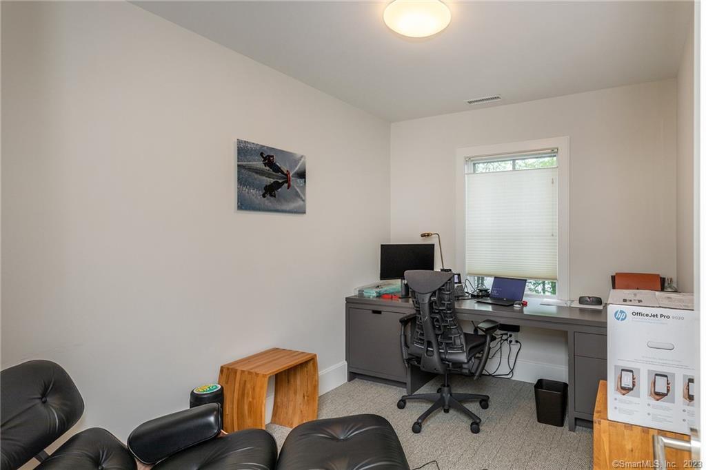 33 Arrow Point Road Warren, CT 06777 - Photo 31 of 32