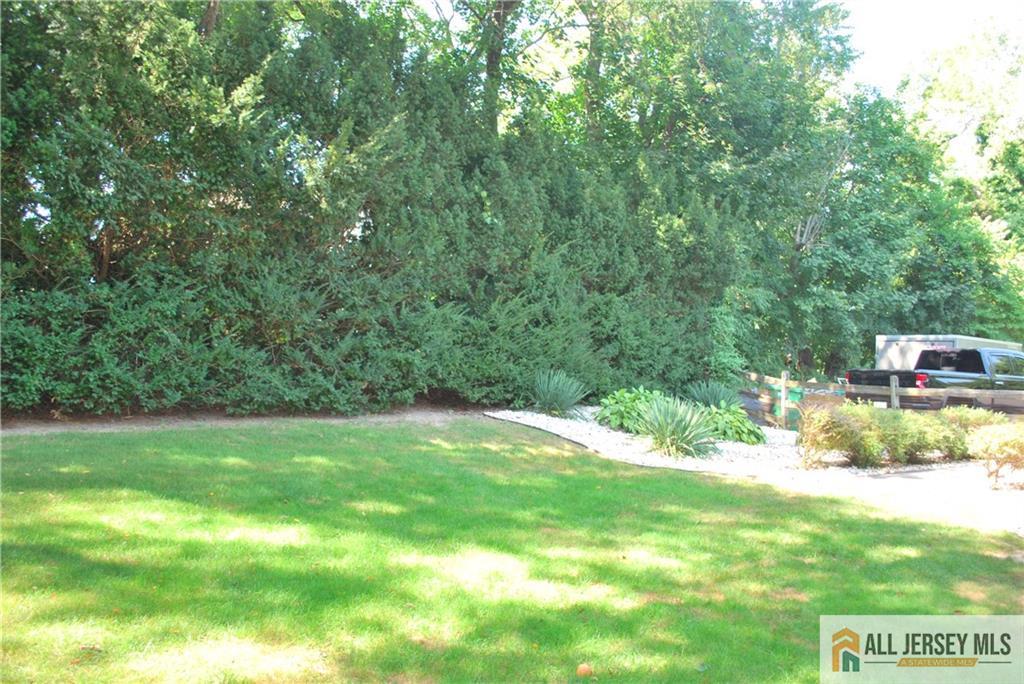 132 Union Valley Road Monroe Township, NJ 08831 - Photo 37 of 55 Gallery Image 37