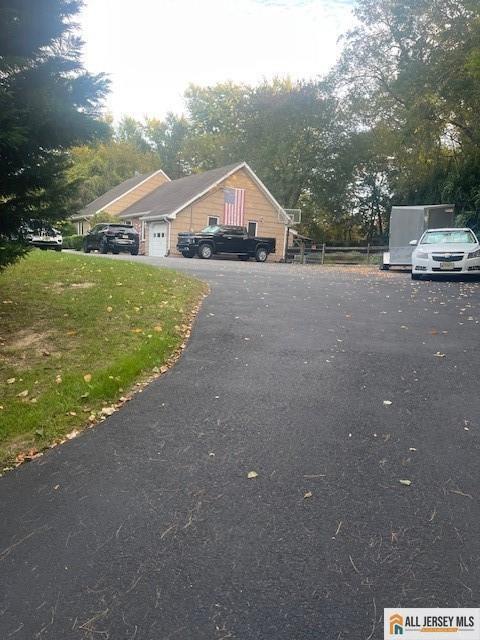132 Union Valley Road Monroe Township, NJ 08831 - Photo 5 of 55 Gallery Image 5