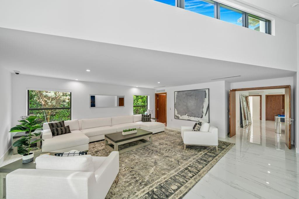 19 Gatehouse Road Sea Ranch Lakes, FL 33308 - Photo 24 of 61 Photo 24