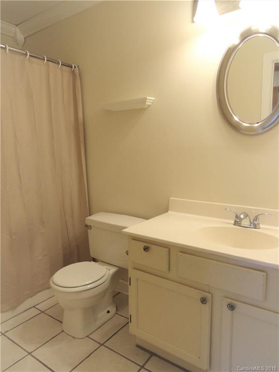 811 Foxborough Road Charlotte, NC 28213 - Photo 12 of 14